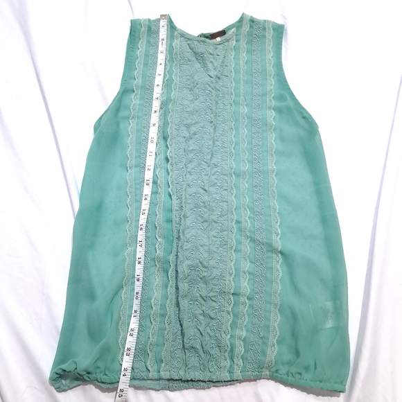 Temperance | Mint green sheer lace sleevless womens blouse - Picture 7 of 10